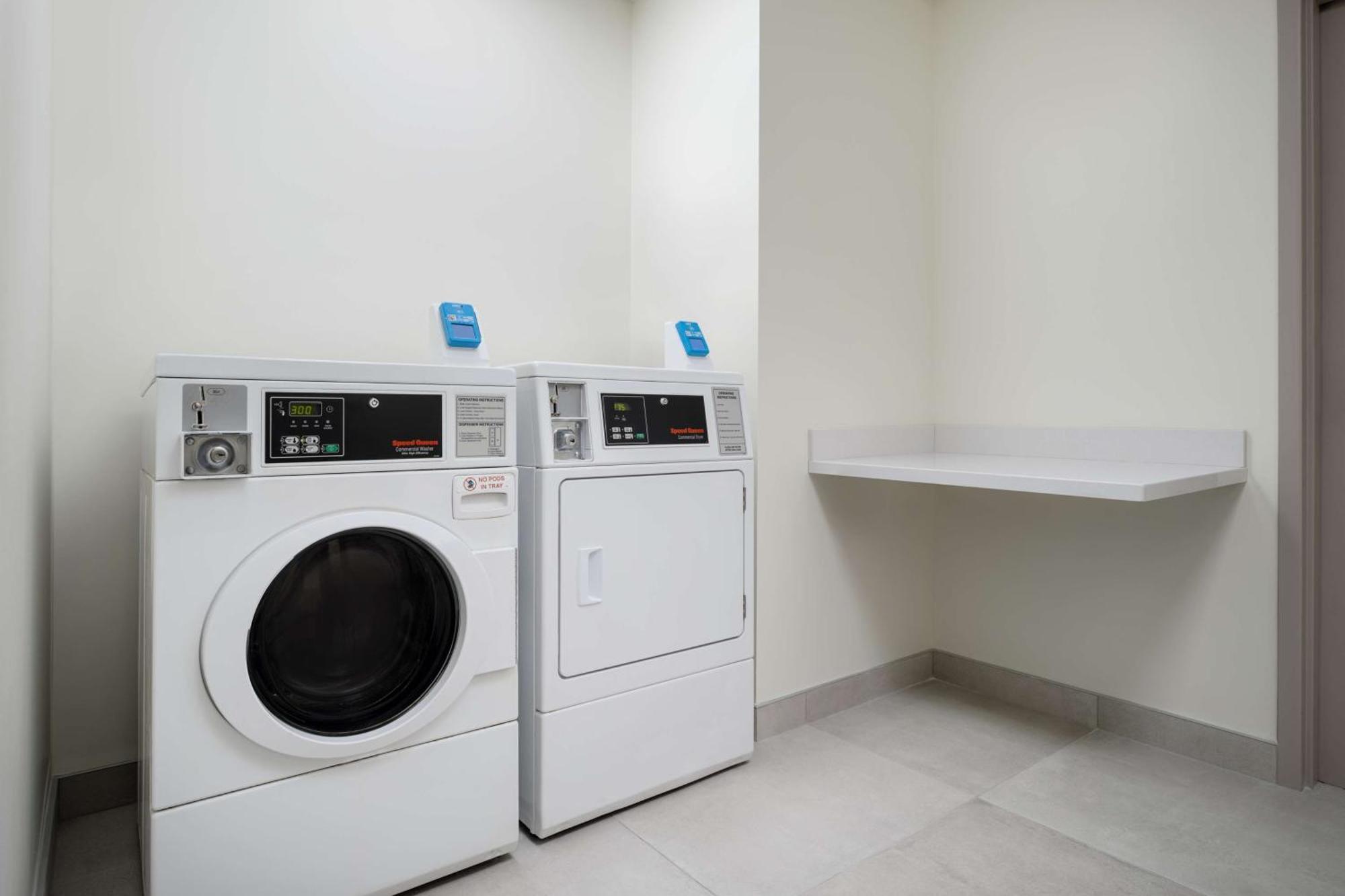 Hilton Garden Inn Huntsville South/Redstone Arsenal Εξωτερικό φωτογραφία