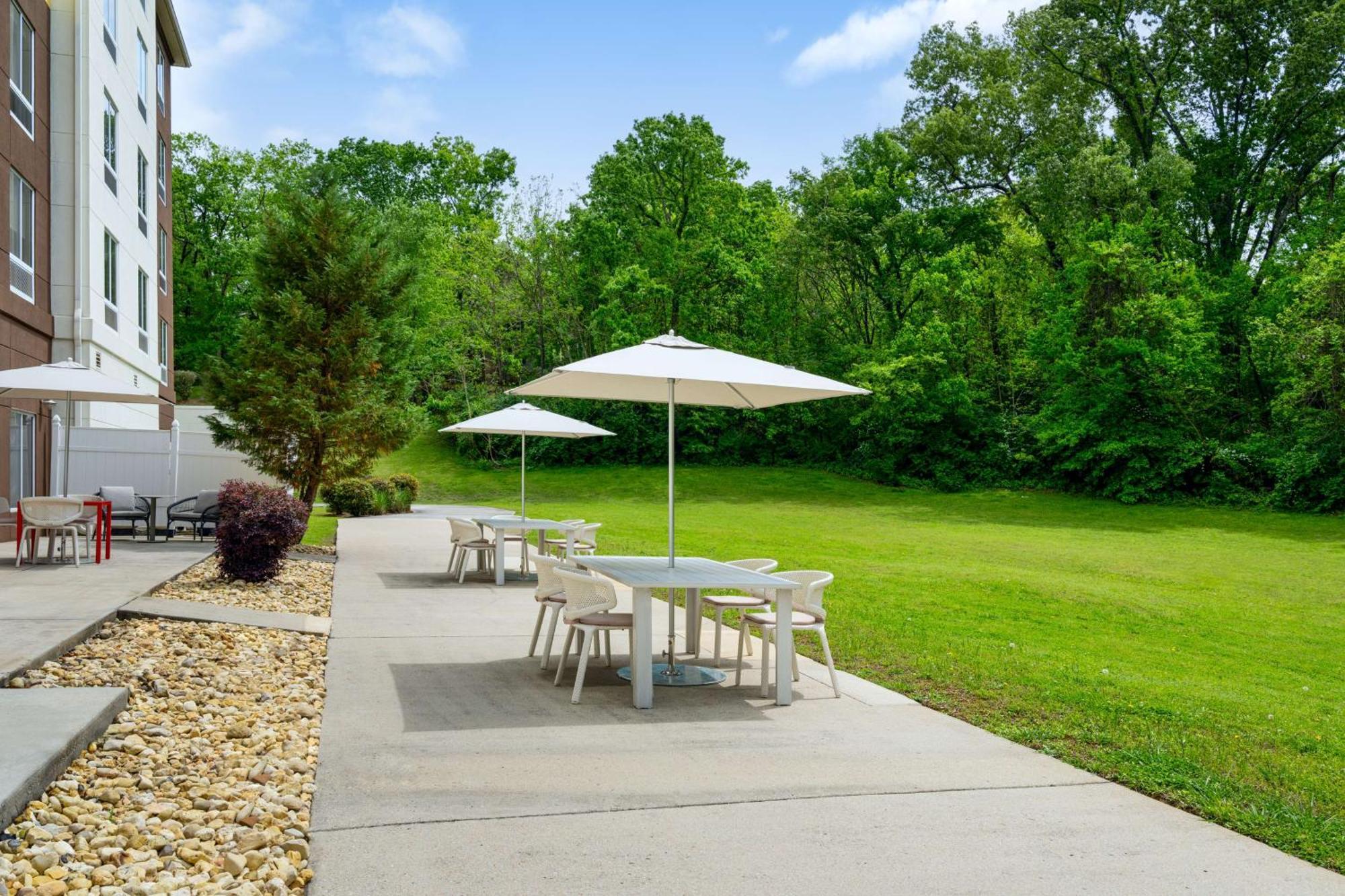 Hilton Garden Inn Huntsville South/Redstone Arsenal Εξωτερικό φωτογραφία
